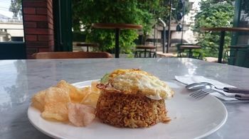 Oliver'S Hostelry Бандунг Екстериор снимка